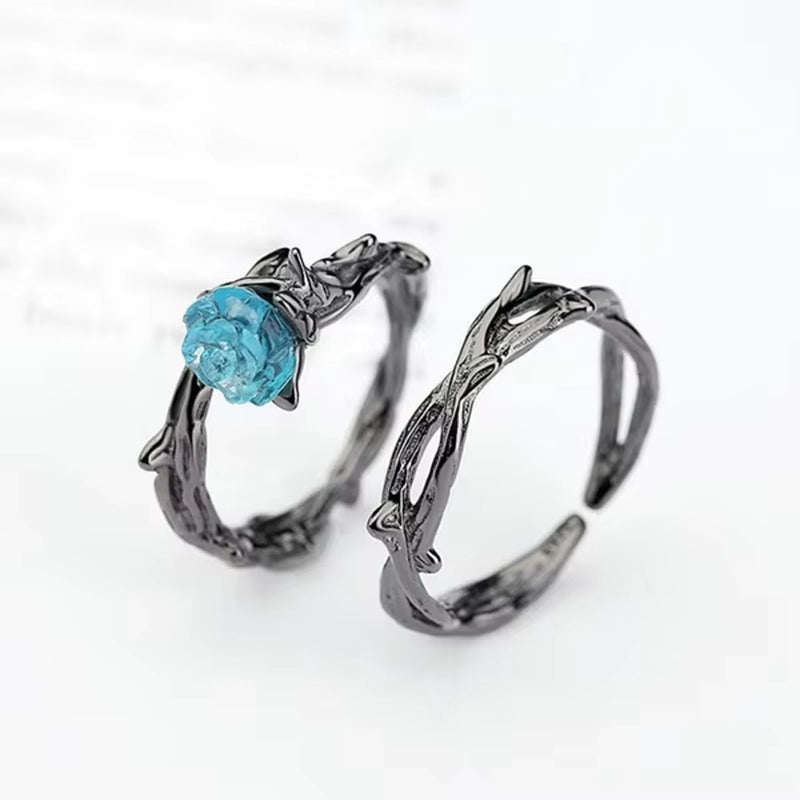 1 Pair Black Gothic Thorns Couple Rings Blue Crystal Rose Punk Creative Finger Ring for Men Women Couple Fashion Jewelry Gifts