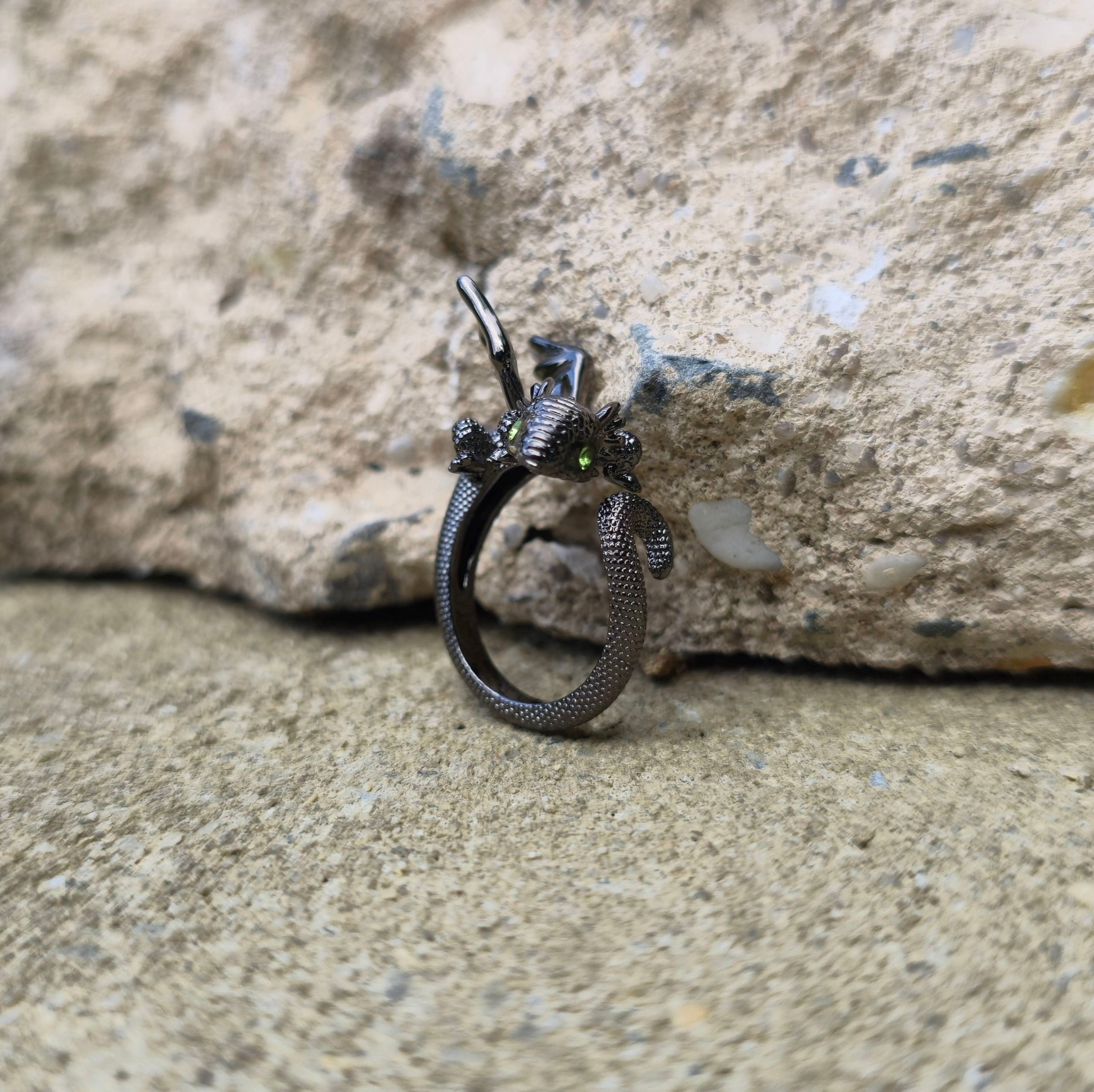 Wyrm's Embrace Bond Rings