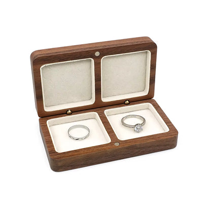 Nature's Bond Ring Case