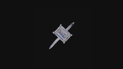 Lumière Solitaire Ring