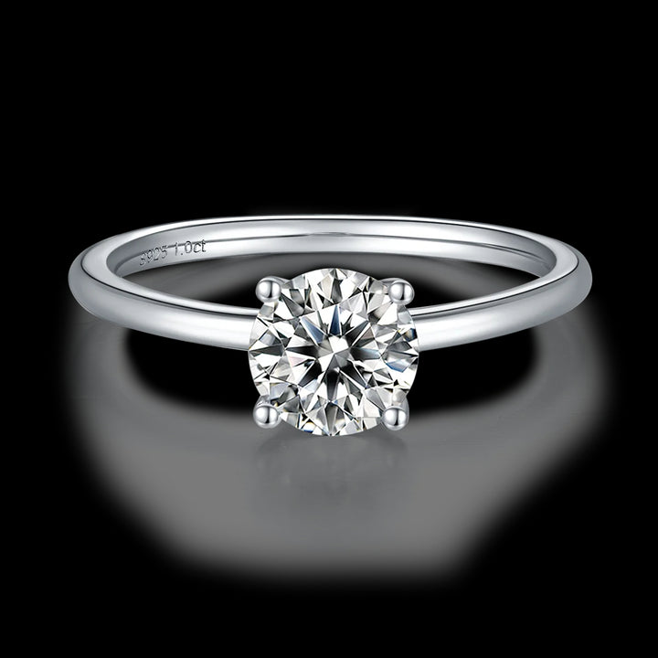 Lumière Solitaire Ring